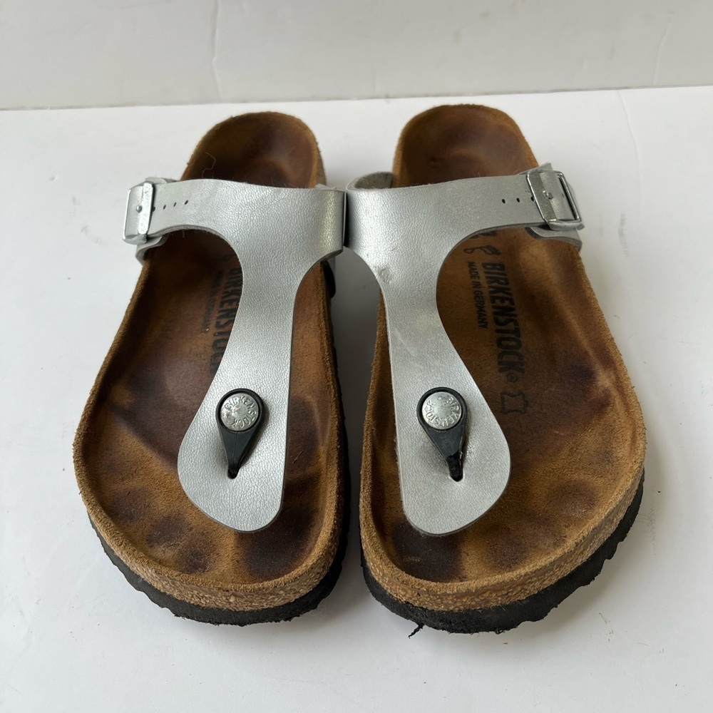 BIRKENSTOCK Gizeh Birko-Flor Silver Thong Sandals US 6 EU 37 - Picture 3 of 9